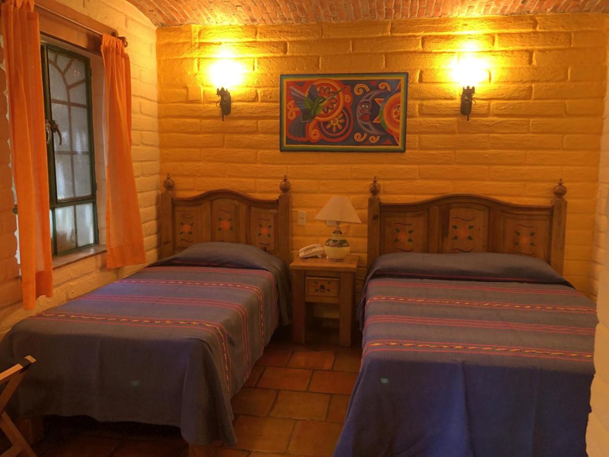 Casa Del Retono Bed & Breakfast Tlaquepaque Exterior photo