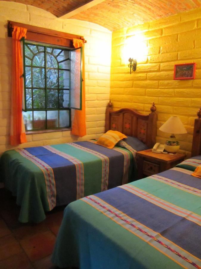 Casa Del Retono Bed & Breakfast Tlaquepaque Exterior photo
