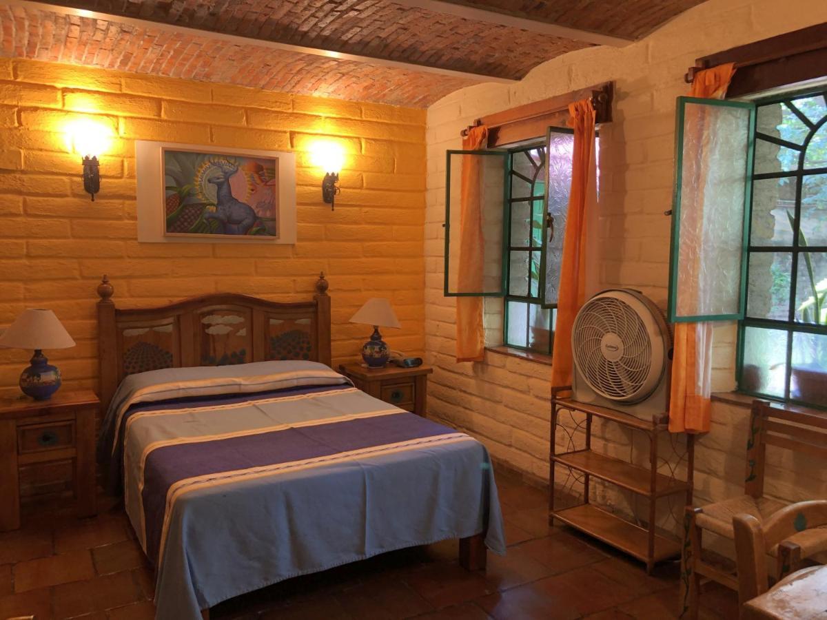 Casa Del Retono Bed & Breakfast Tlaquepaque Exterior photo
