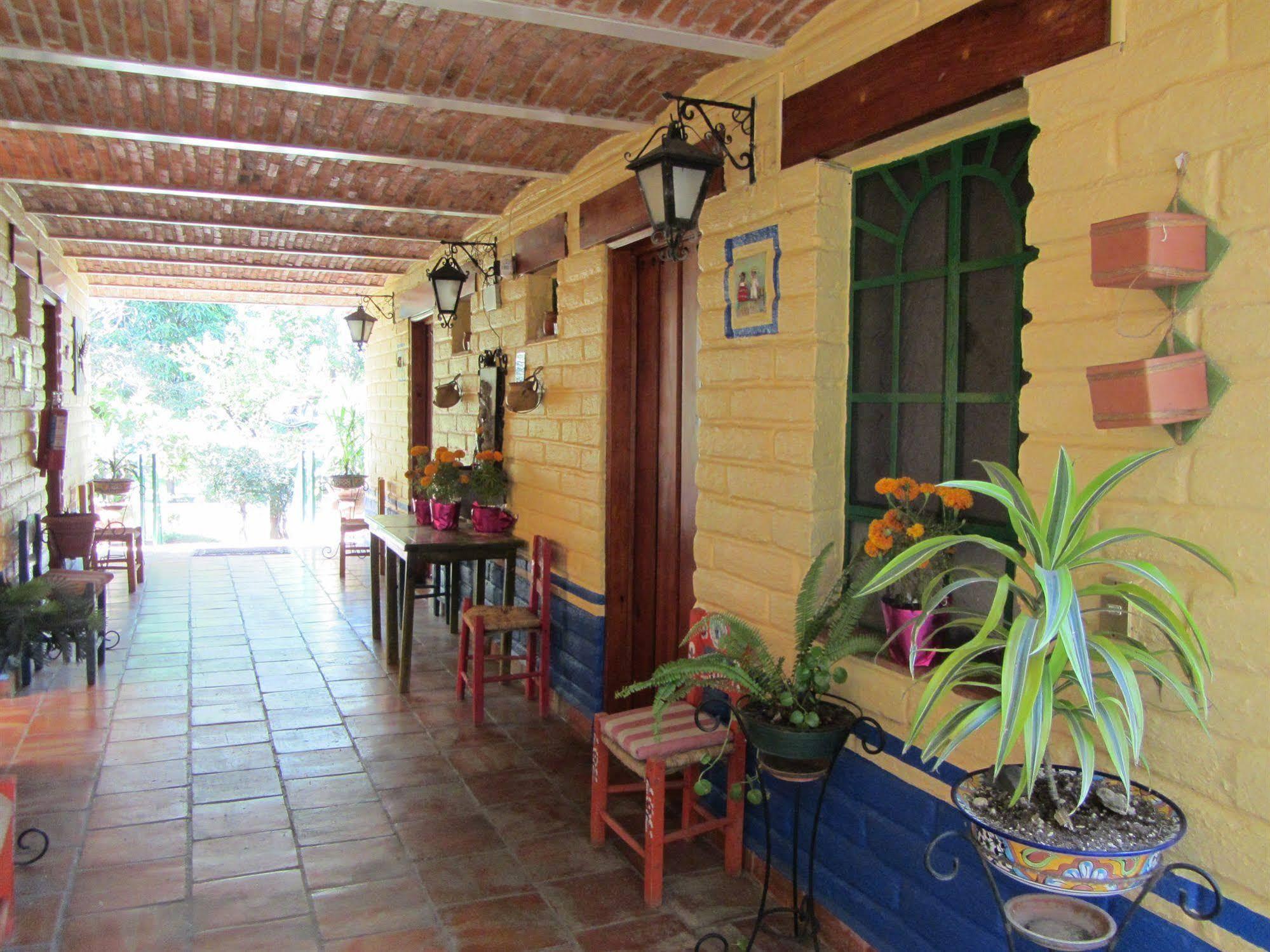 Casa Del Retono Bed & Breakfast Tlaquepaque Exterior photo