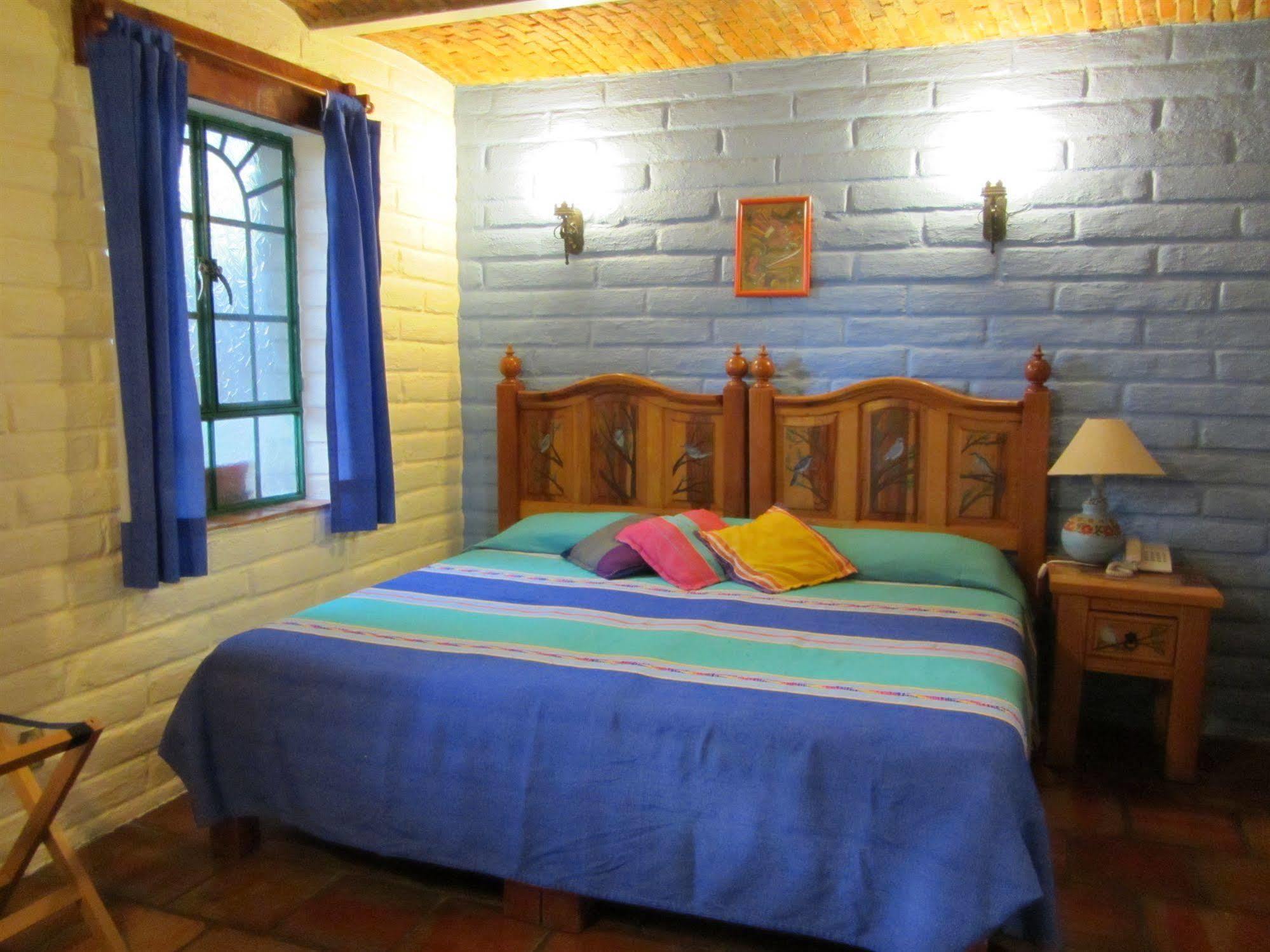 Casa Del Retono Bed & Breakfast Tlaquepaque Exterior photo